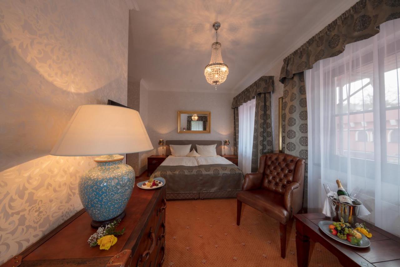 The Lakeside - Burghotel Zu Strausberg Esterno foto