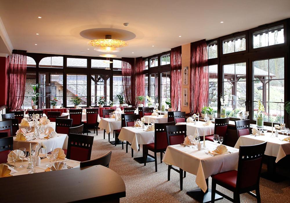The Lakeside - Burghotel Zu Strausberg Esterno foto
